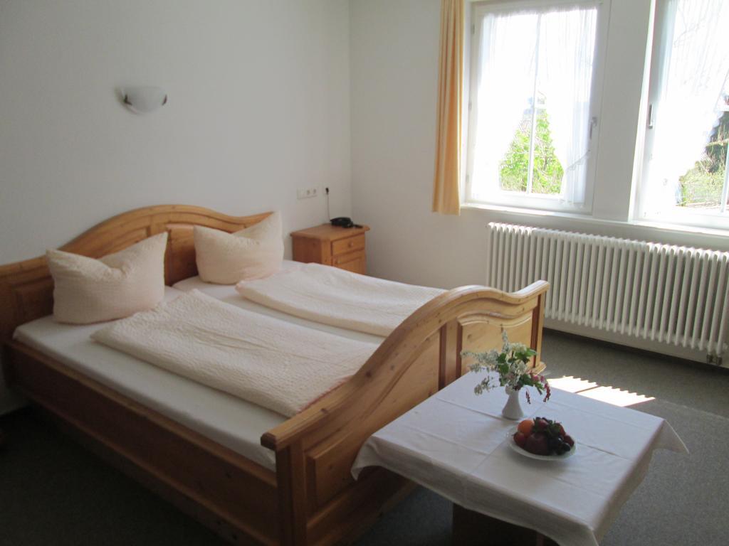 Gasthaus Kreuz Uehlingen-Birkendorf Room photo